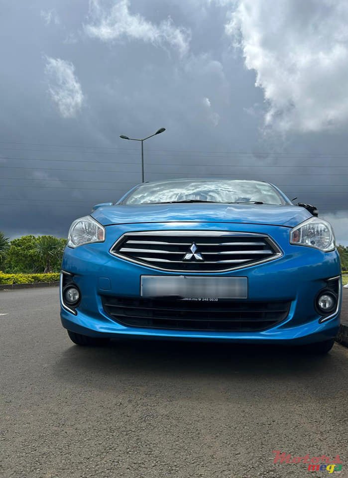 2016' Mitsubishi Attrage photo #3