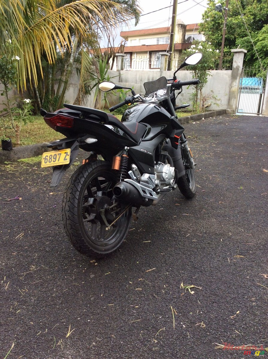 2014' Derbi Stx 150 photo #1