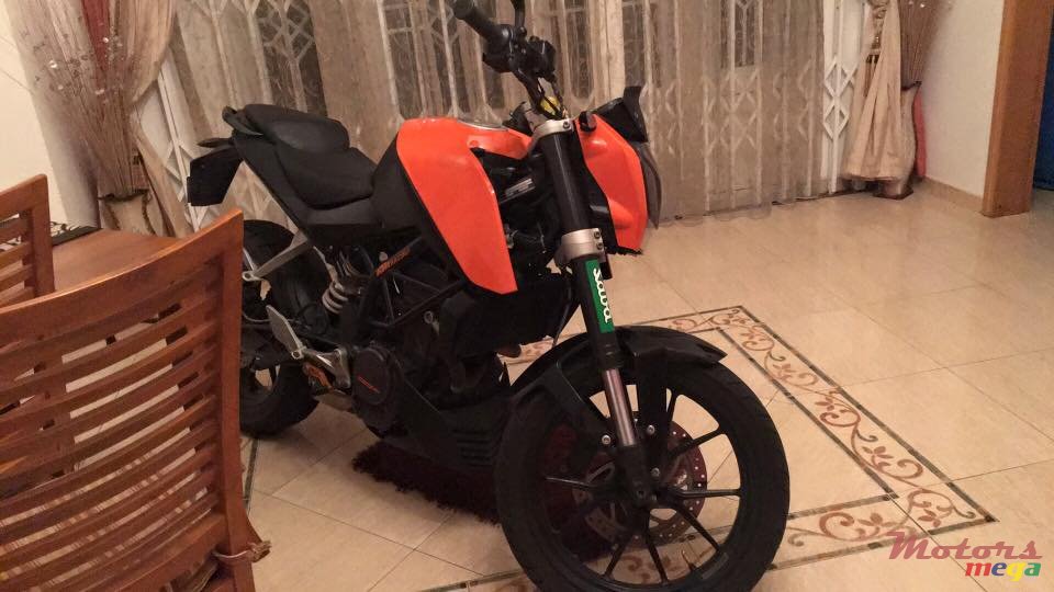 2012' KTM DUKE 125R photo #1