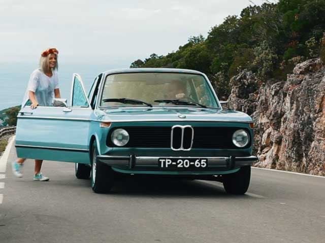 An Old BMW 2002tii Is the Perfect Thing for Rescuing Stranded Hippie Surfer Girls