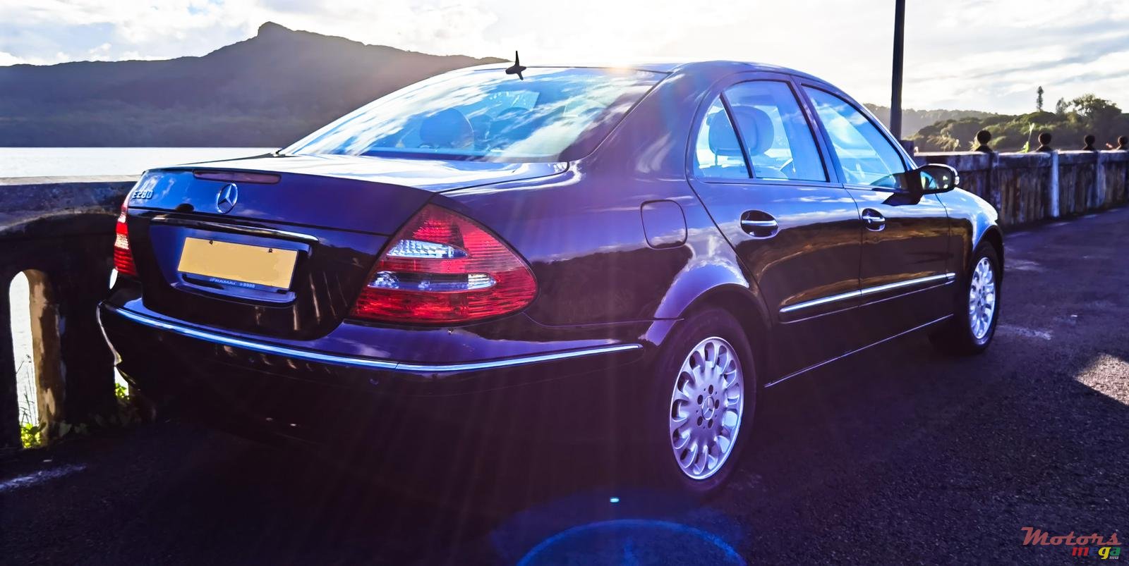 2006' Mercedes-Benz E-Class E280 Elegance photo #6