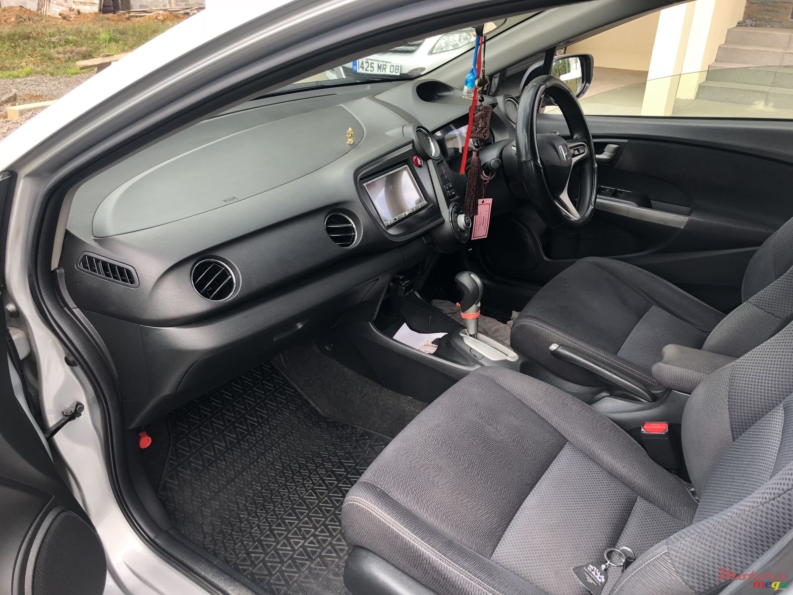 2011' Honda Insight photo #4