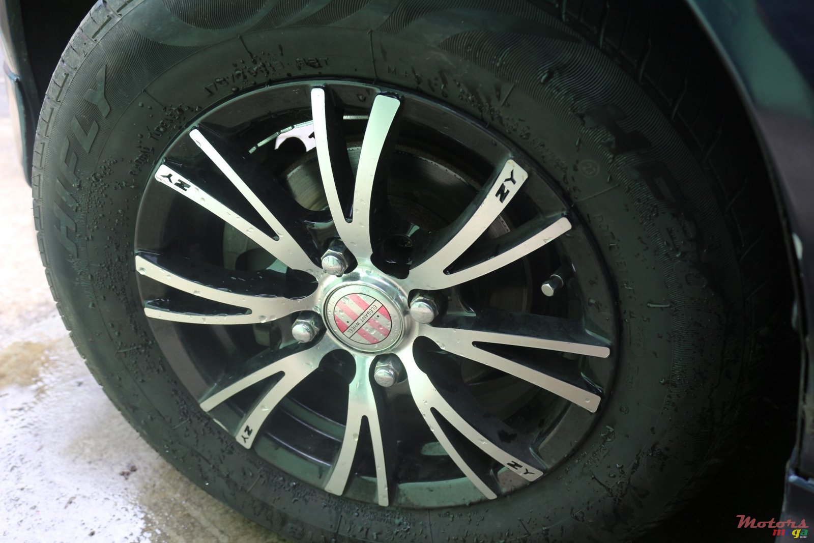 2005' Honda Jazz photo #3