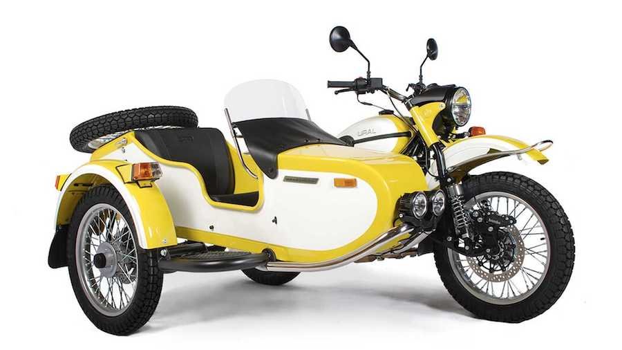 Who Needs An SUV When There’s The New Ural Weekender SE?