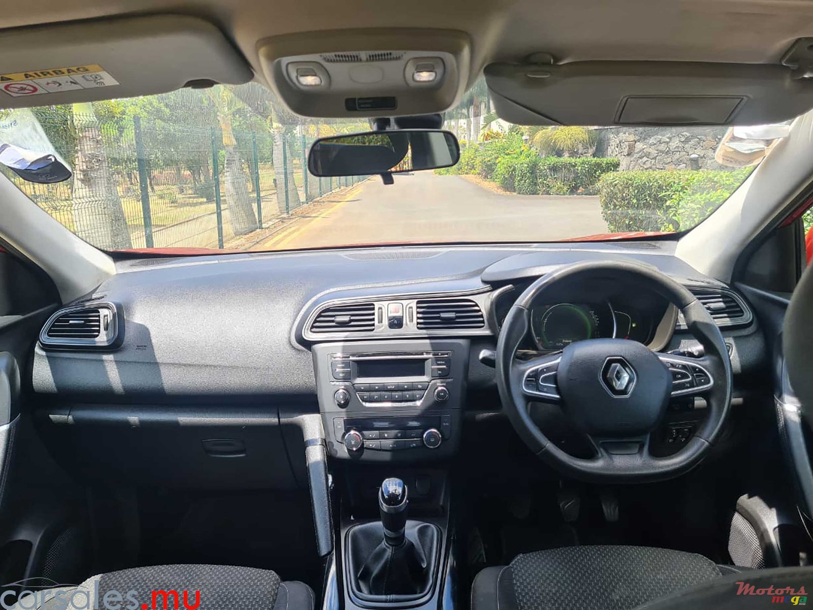 2016' Renault Kadjar 1.2 TCe photo #6