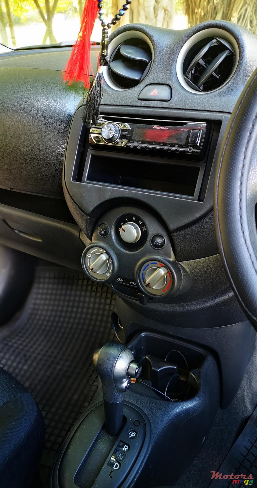 2011' Nissan March AK13 photo #6