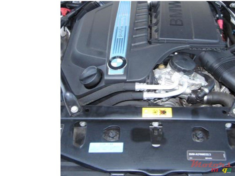 2012' BMW 535 photo #1