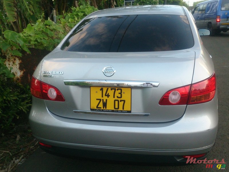 2007' Nissan Sylphy photo #1