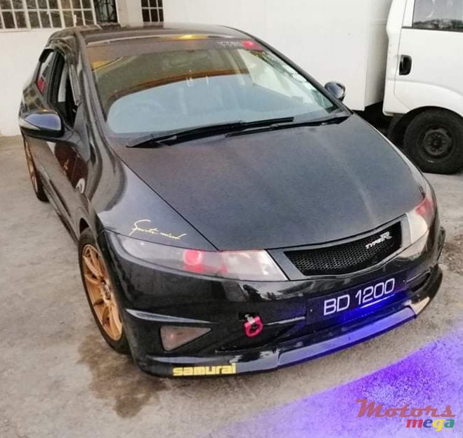 2010' Honda Civic photo #1