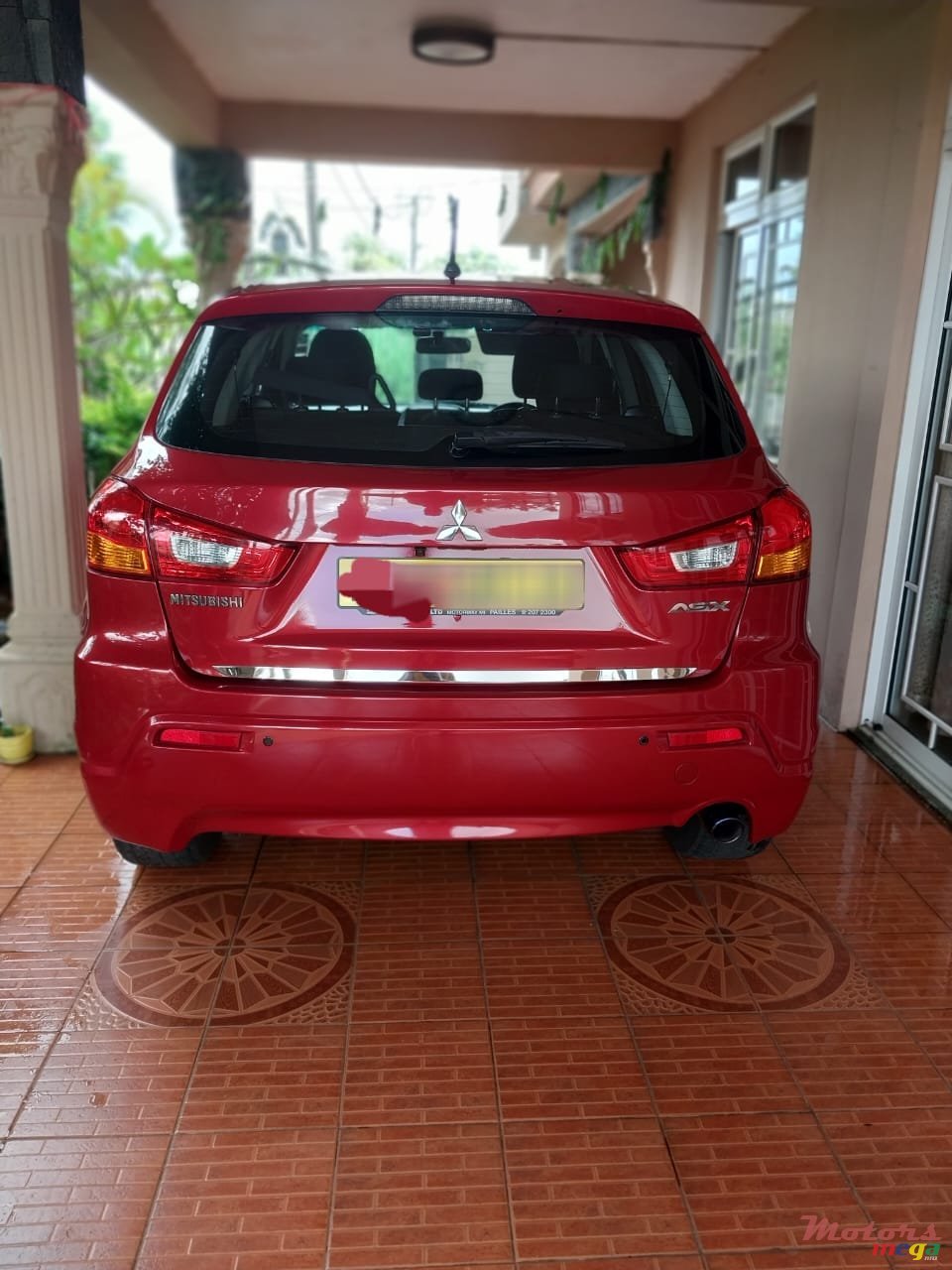 2013' Mitsubishi ASX photo #4