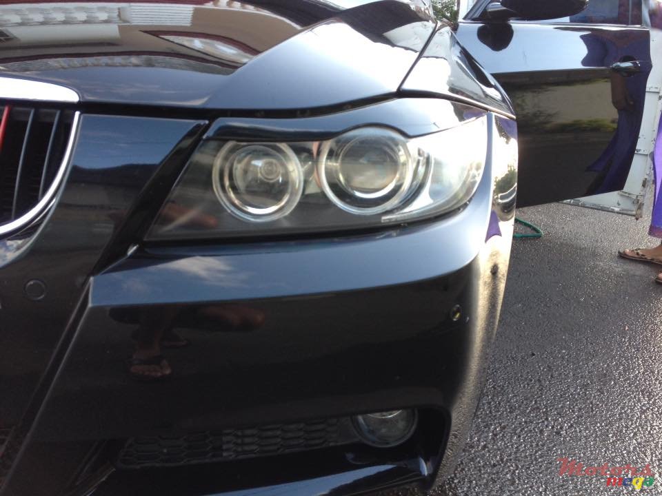 2006' BMW 320 photo #2