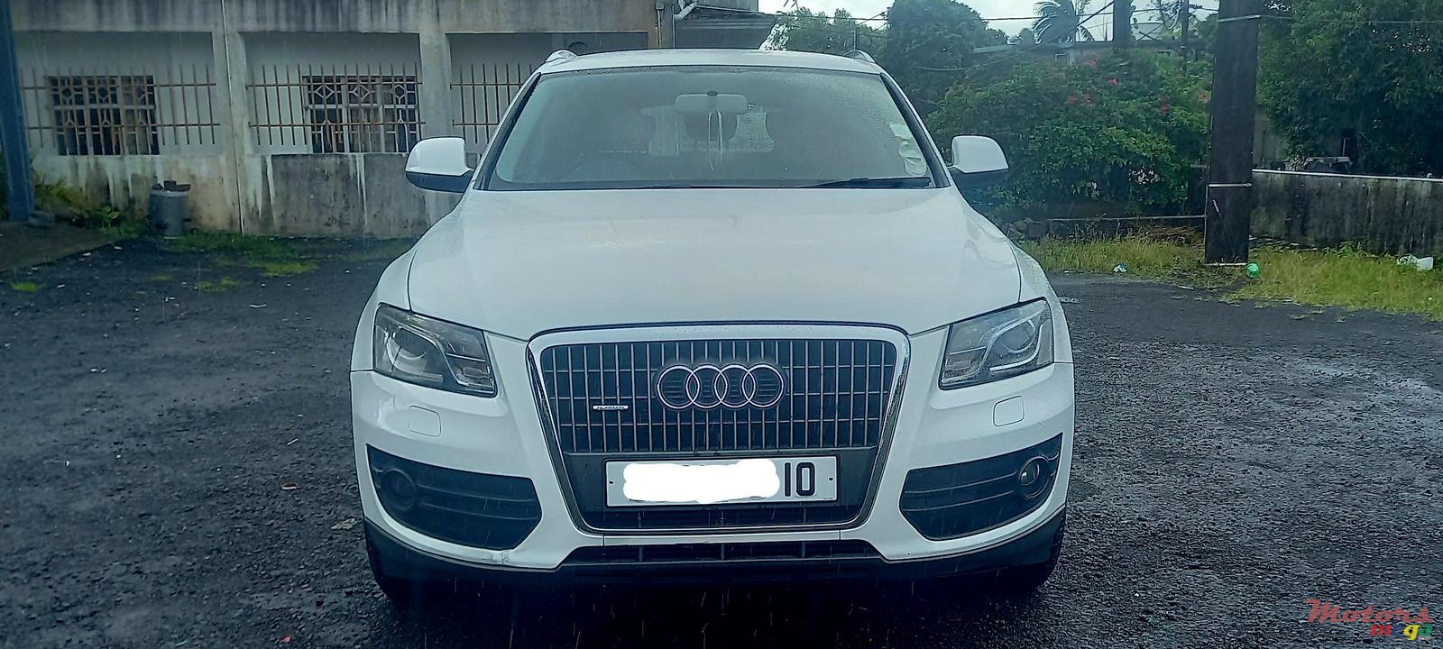 2010' Audi Q5 photo #2