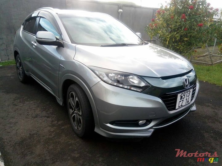 2014' Honda Vezel Hybrid Z photo #2