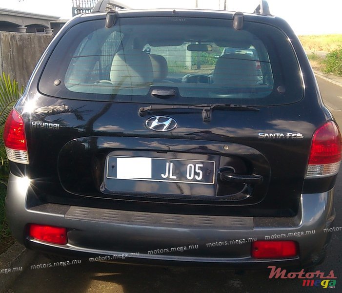 2005' Hyundai santafee photo #3
