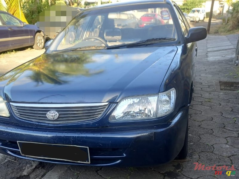 2000' Toyota Soluna photo #2