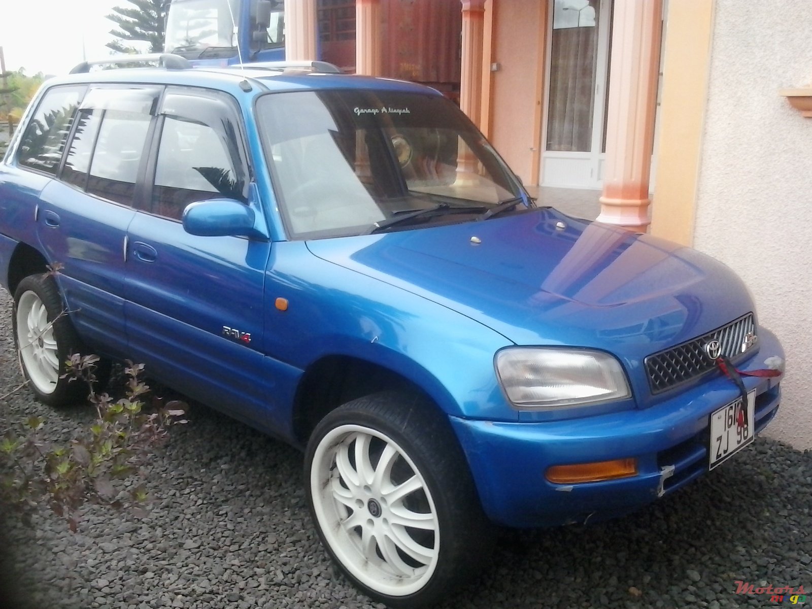 1996' Toyota rav4 photo #1