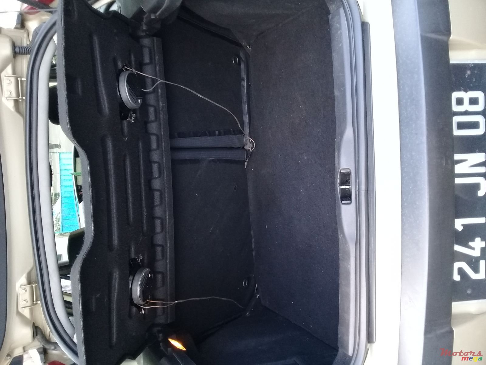 2008' Citroen C4 Picasso photo #2