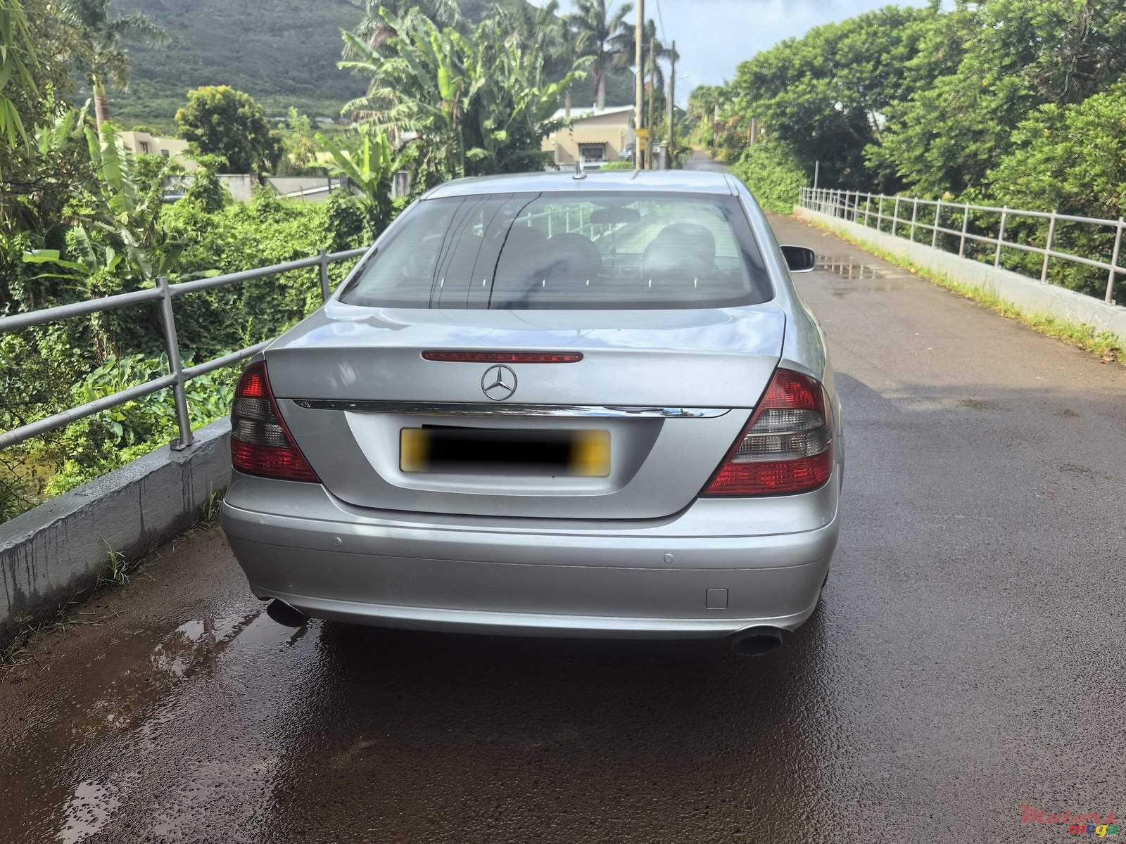 2010' Mercedes-Benz E 320 The car is as new. Only one ow photo #4