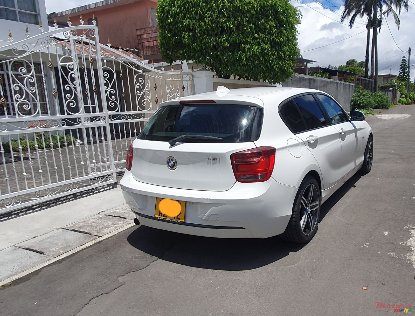 2012' BMW 116 116i Sport line photo #4