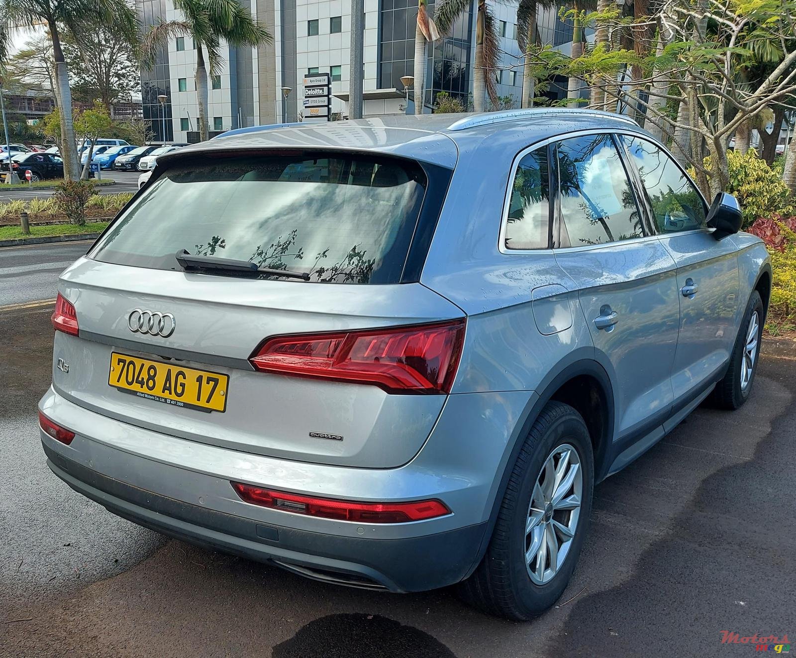 2017' Audi Q5 photo #2