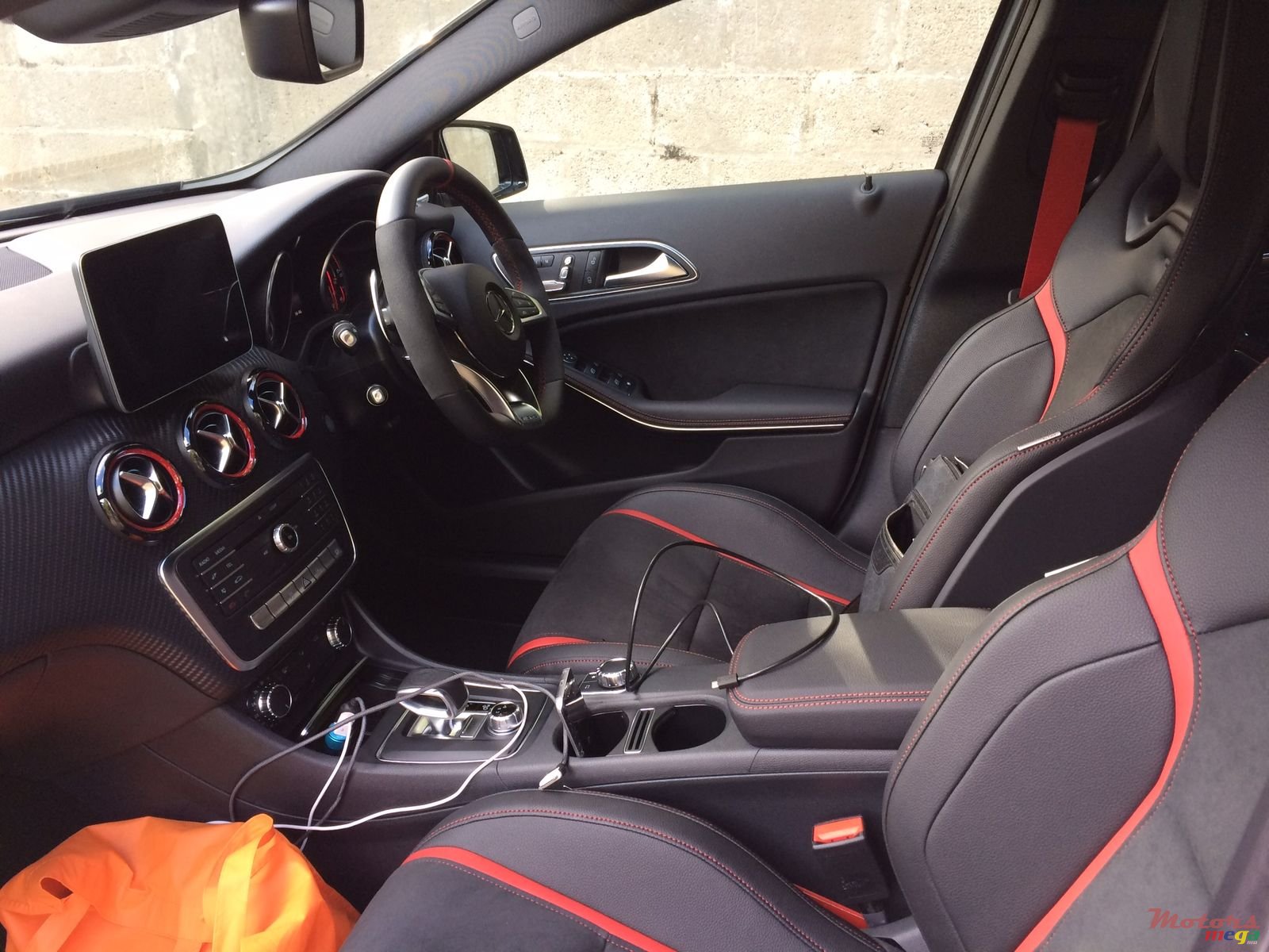 2016' Mercedes-Benz A-Class A 45 AMG photo #1