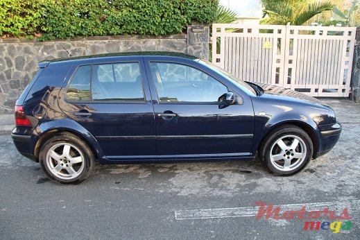 2006' Volkswagen Golf IV photo #2