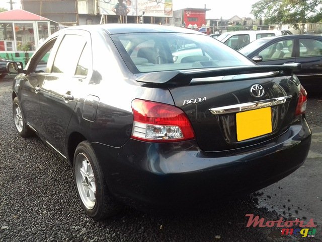 2008' Toyota Belta photo #4