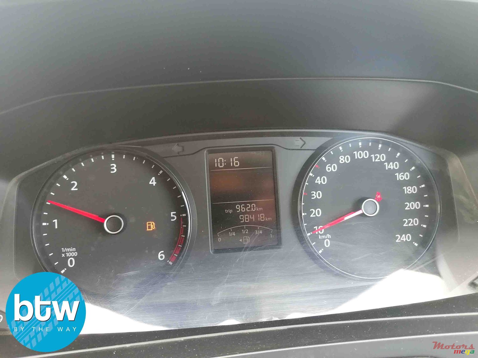 2017' Volkswagen T5 (Transporter) pass photo #6