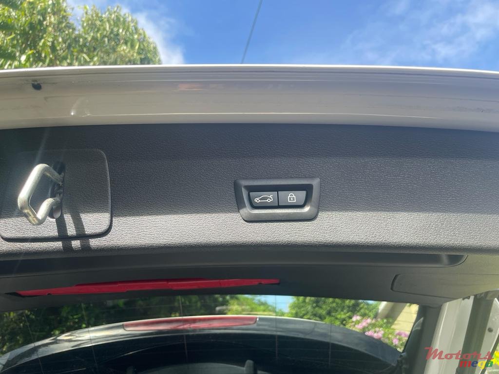 2017' BMW X1 photo #6