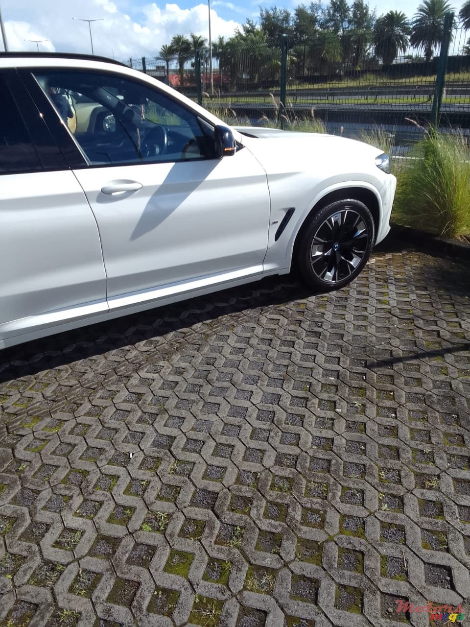 2022' BMW iX3 photo #7