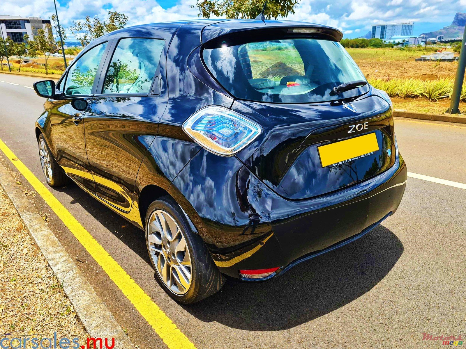 2017' Renault Zoe 66kW photo #3
