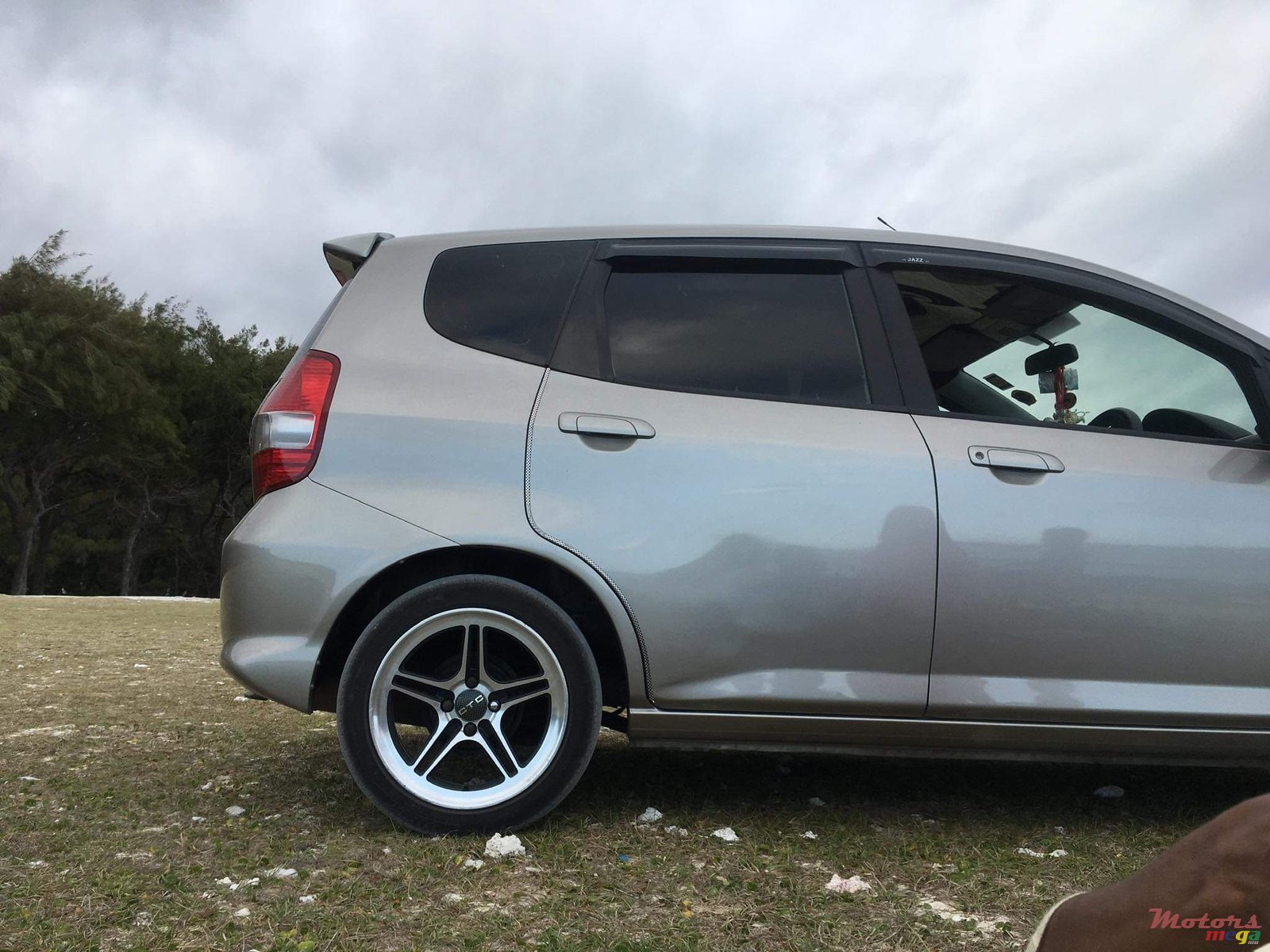 2005' Honda Fit None photo #4