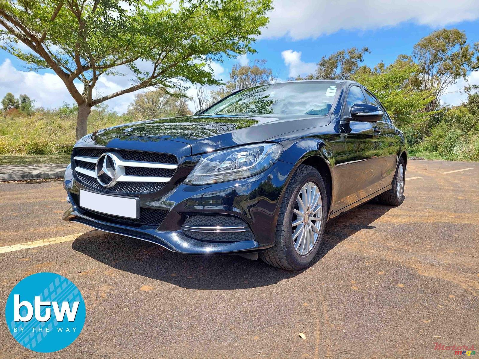 2015' Mercedes-Benz C-Class photo #2