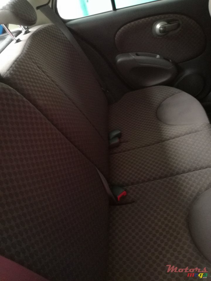 2009' Nissan March photo #2