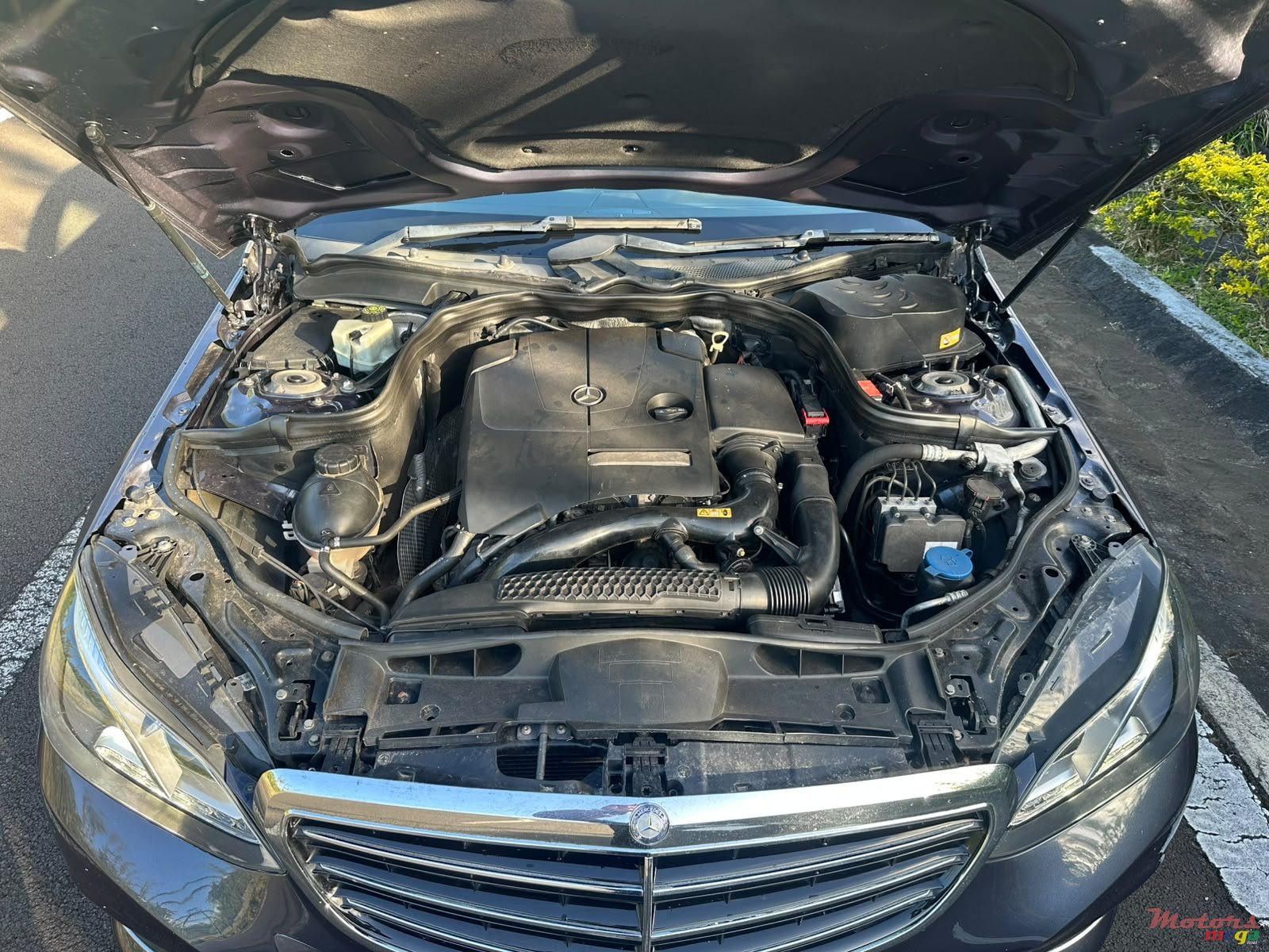 2016' Mercedes-Benz E200 photo #7