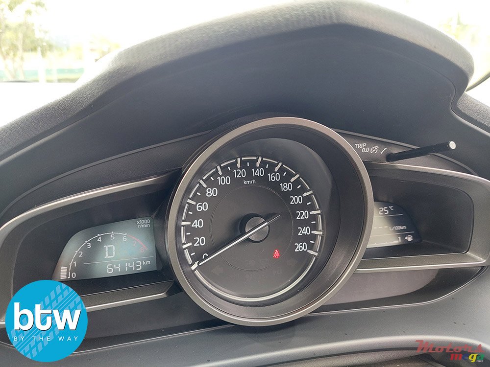 2018' Mazda 3 photo #7