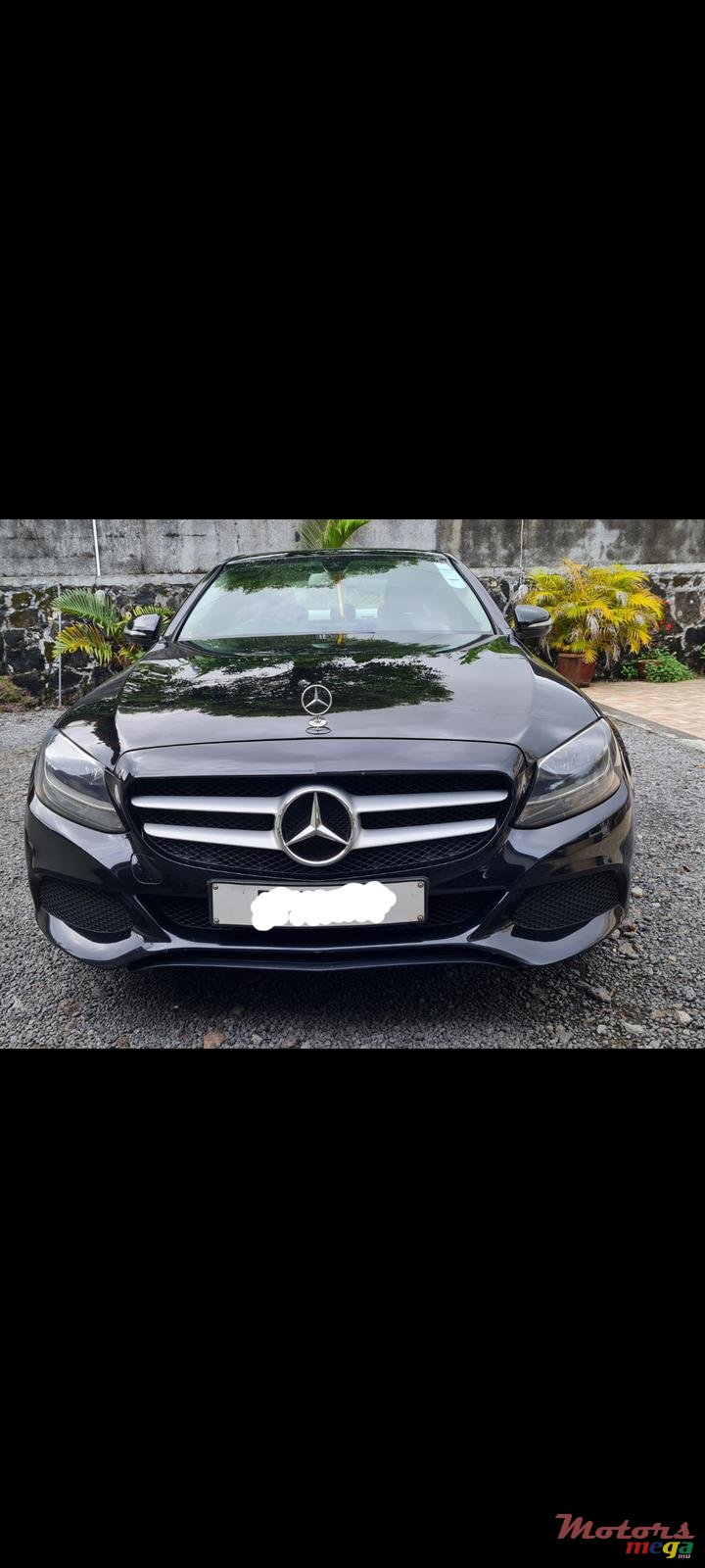 2014' Mercedes-Benz C-Class W205 photo #2