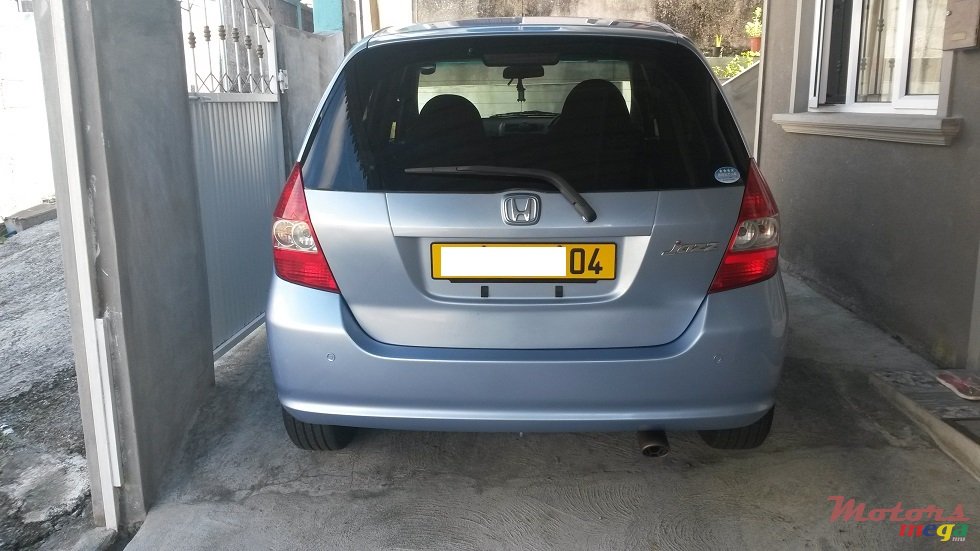 2004' Honda Jazz photo #2