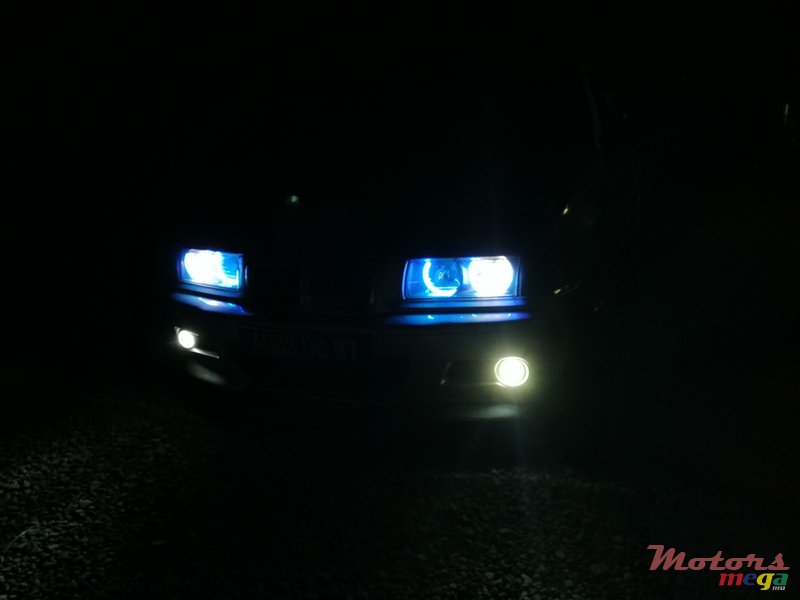 1997' BMW 318 photo #3