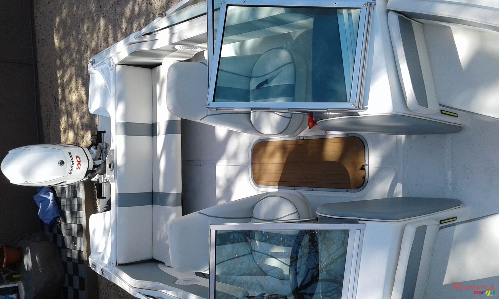 2006' Bayliner None photo #6