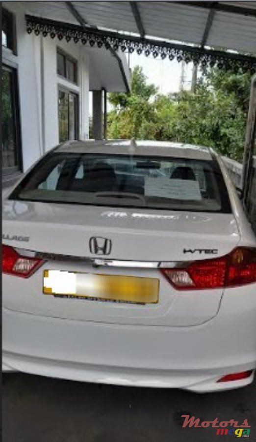 2016' Honda Ballade photo #2