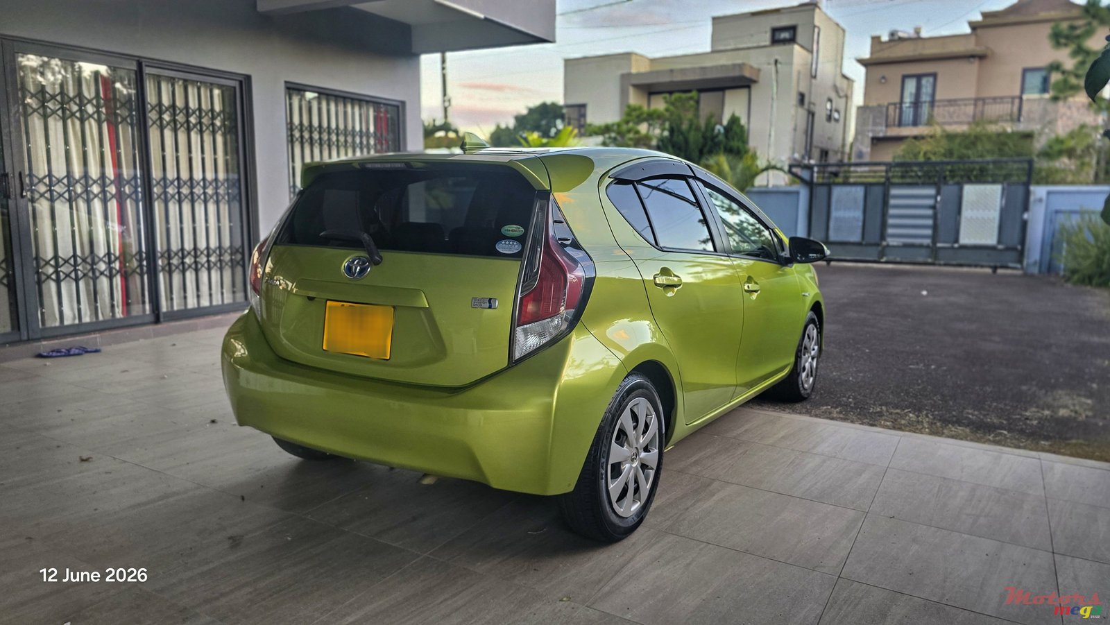 2015' Toyota Aqua photo #4