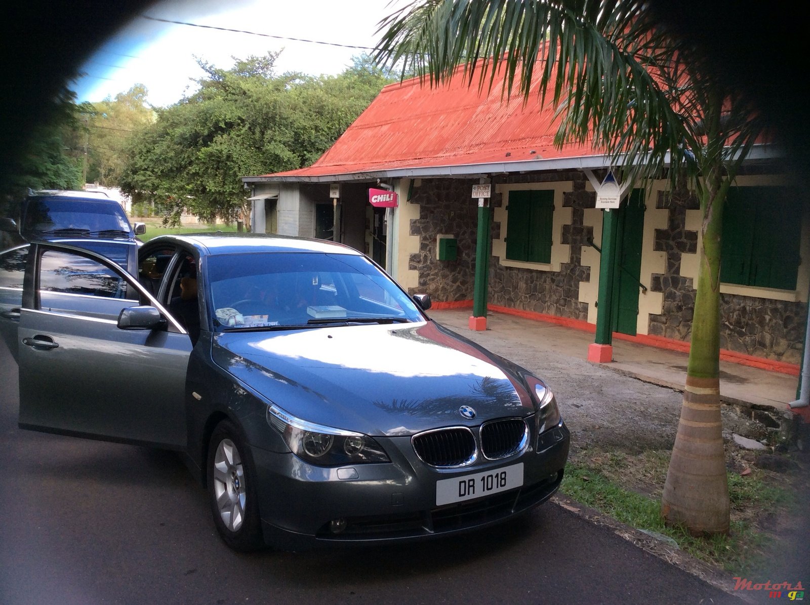 2004' BMW 5 Series photo #1