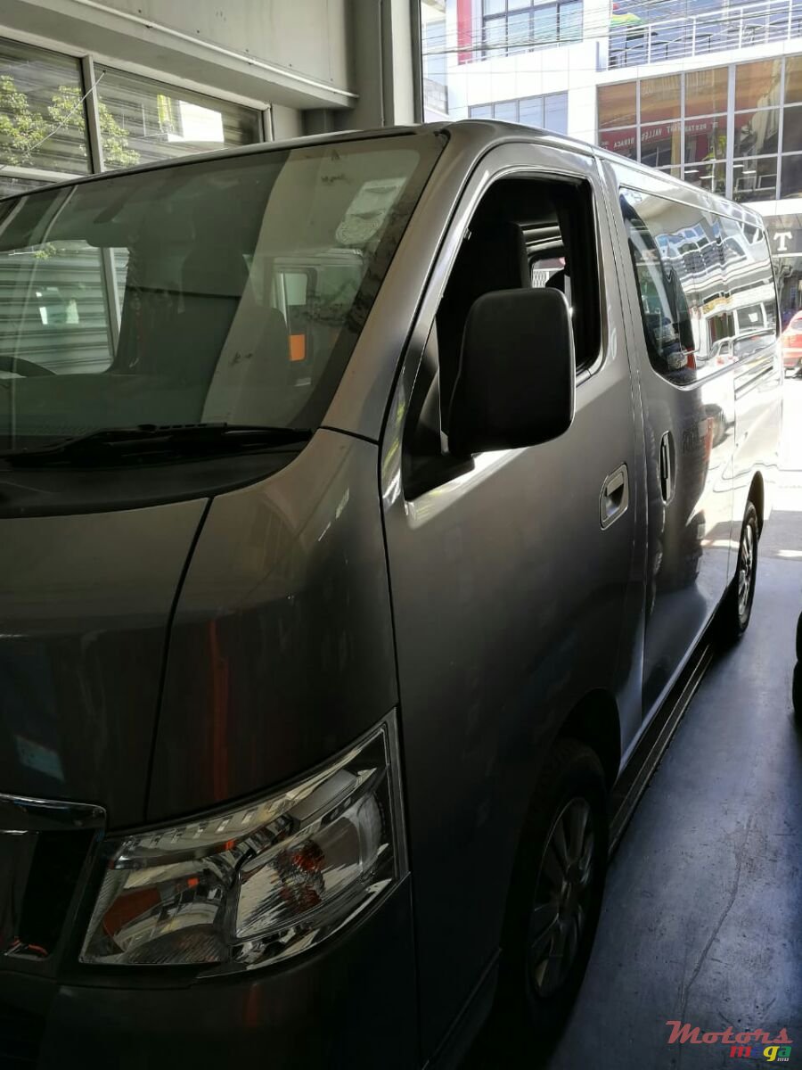 2016' Nissan photo #6