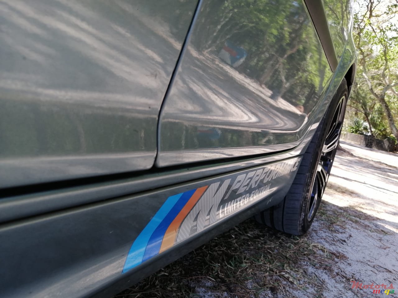 2004' BMW 318 17" alloy wheels photo #3