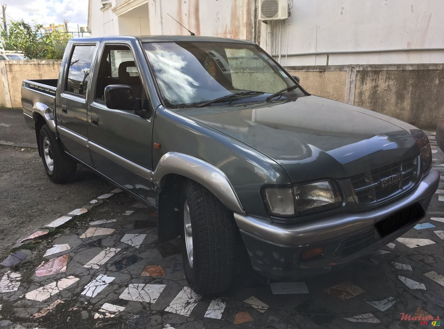 2000' Isuzu KB Series photo #3