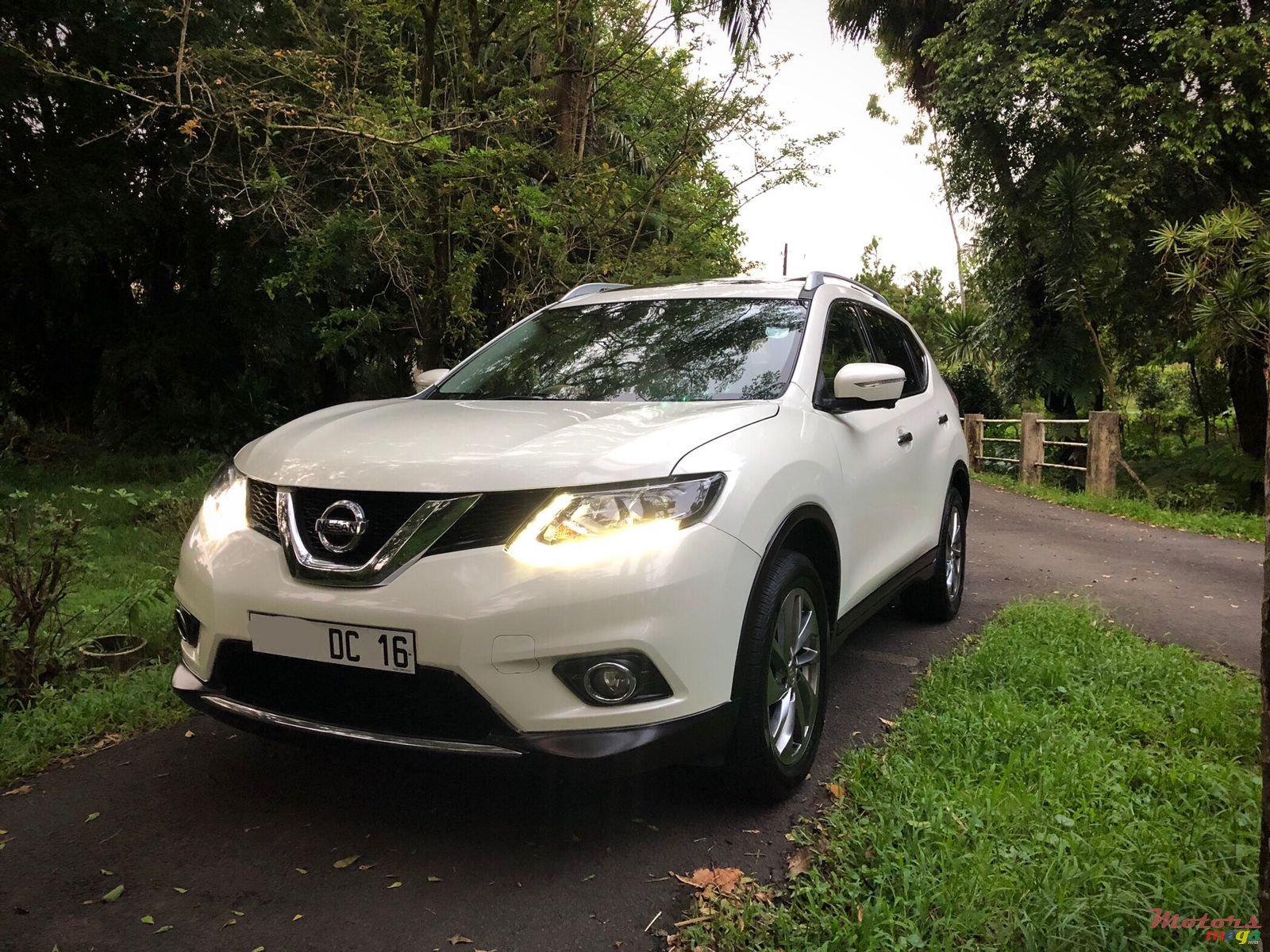 2016' Nissan X trail photo #2