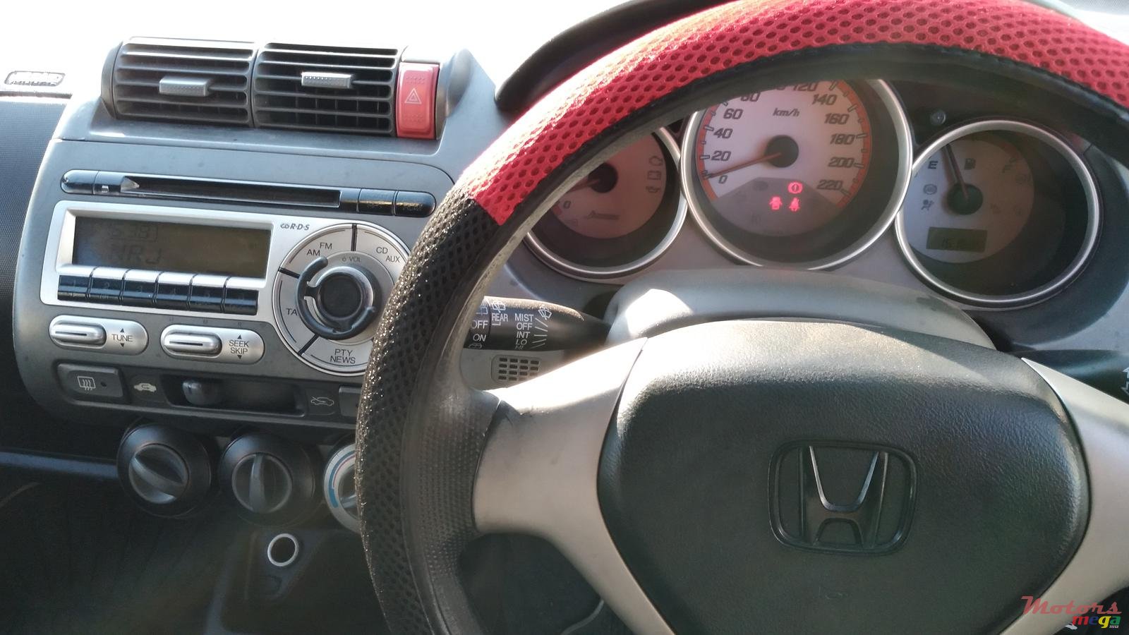 2006' Honda Jazz photo #5