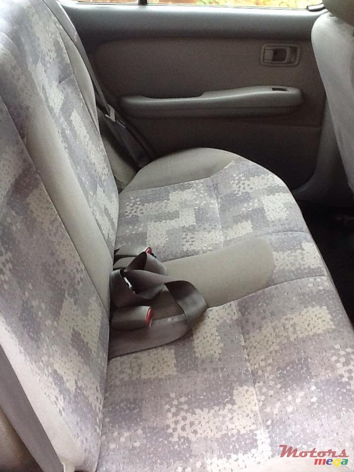 2001' Nissan March photo #4