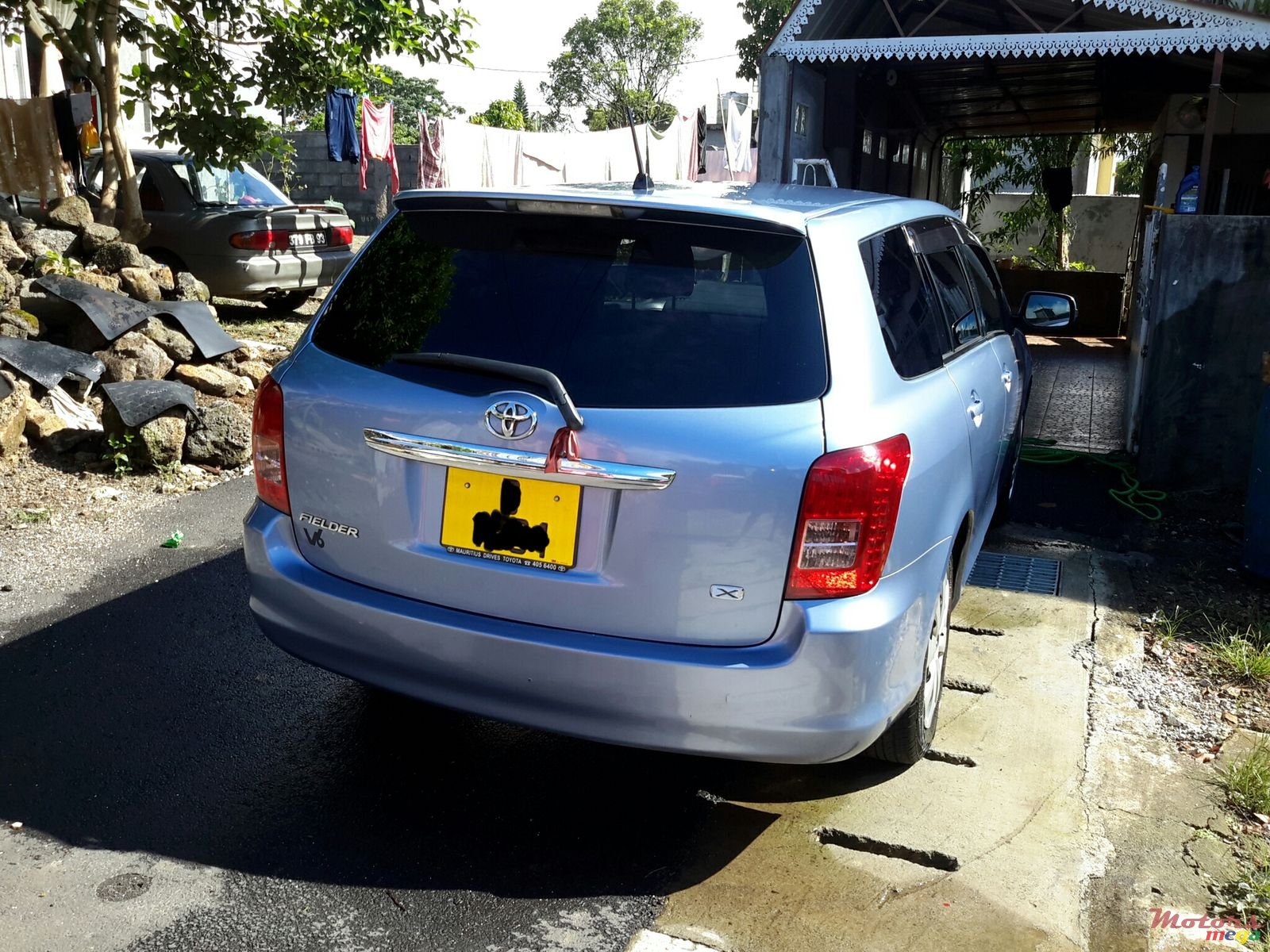 2007' Toyota Axio photo #2